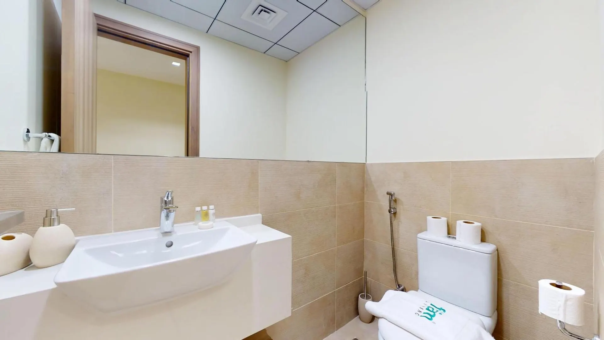 شقة Fam Living Modern Stay In Canal Bay Scenic Views Near Dubai Hotspots