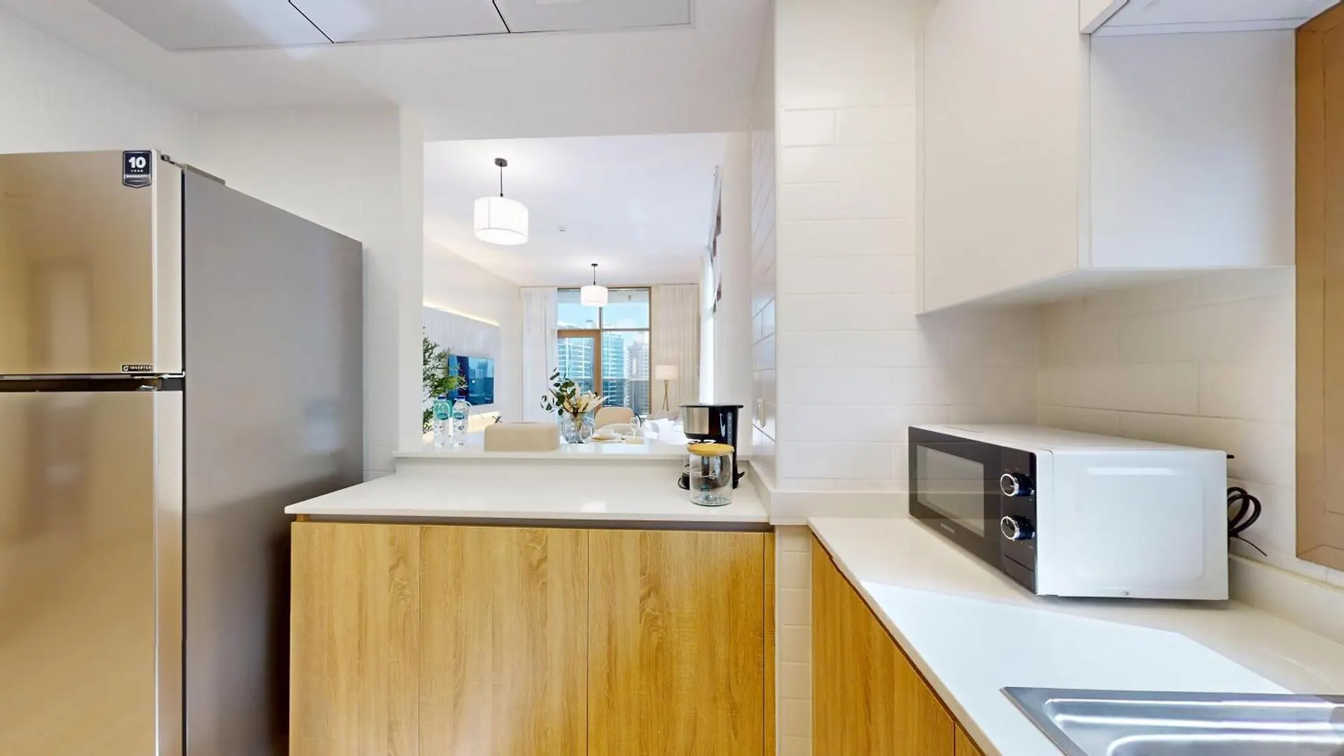 Apartment Fam Living Modern Stay In Canal Bay Scenic Views Near Dubai Hotspots